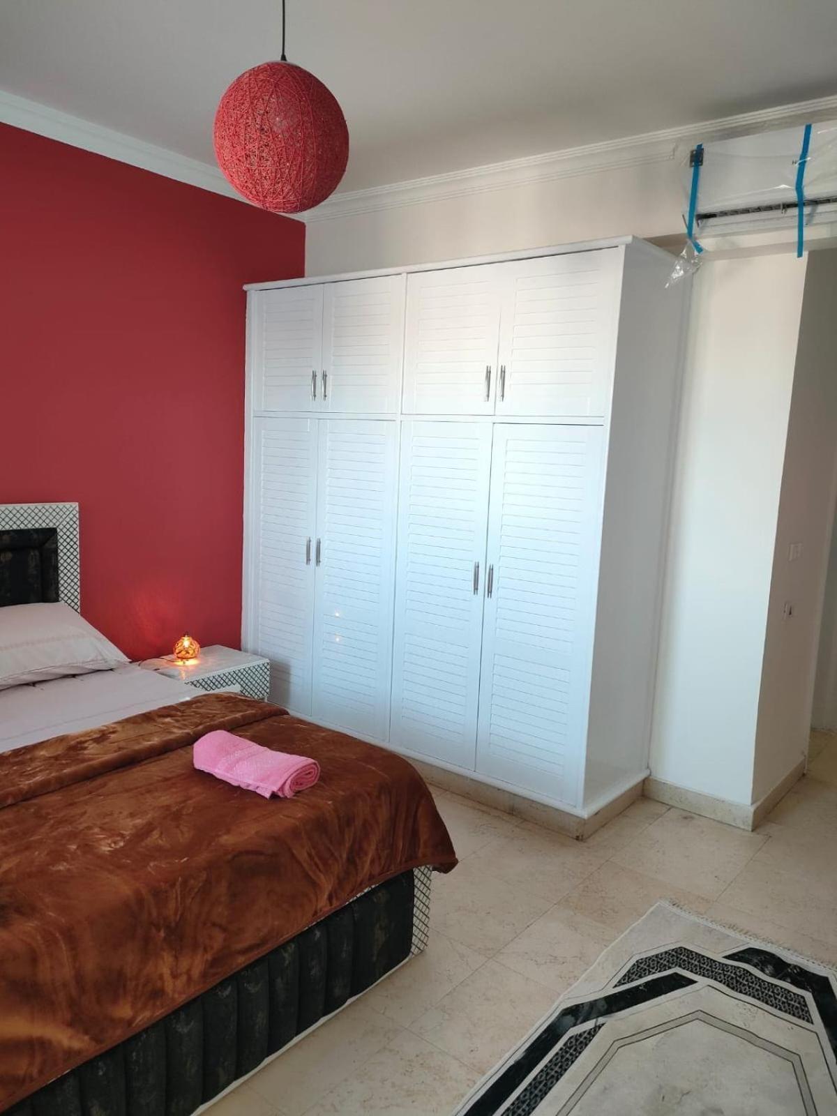 شقة Comfort Marina 5 Apartment,s *